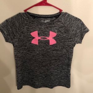 Grey Under Armour shirt
